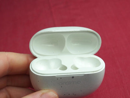 Oraimo Free Pods 2 Earbuds Case  Only & Working