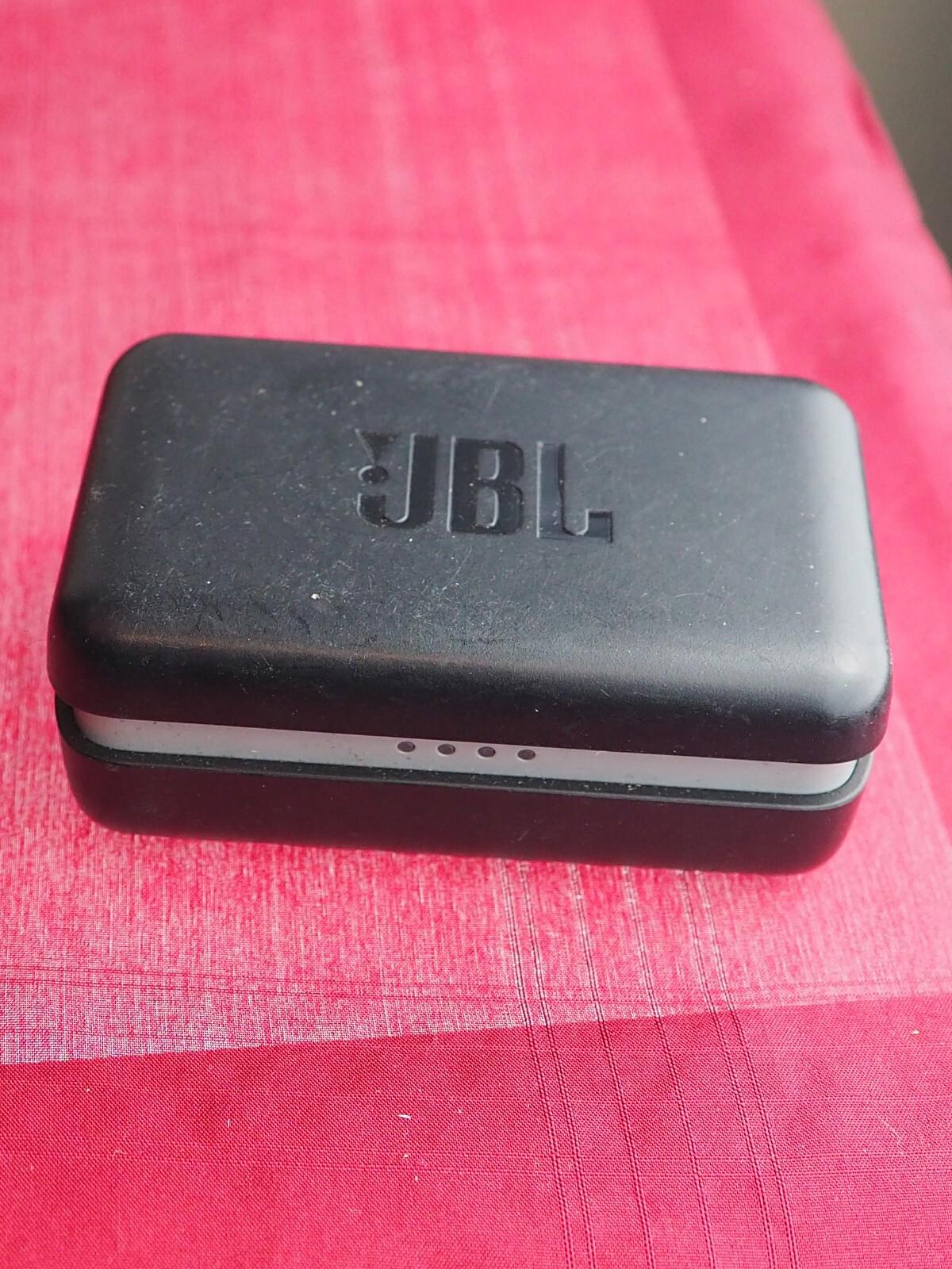 Jbl Endurance Peak Case  Only & Working