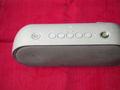 Sony SRS-XB20 Portable Bluetooth Speaker & Working