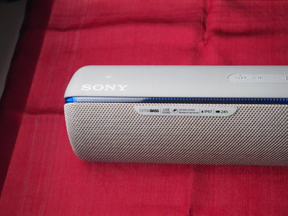 Sony SRS-XB32 Portable Bluetooth Speaker & Working