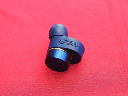 Bowers & Wilkins Pi7 S2 Left Bluetooth earbud Only & Working