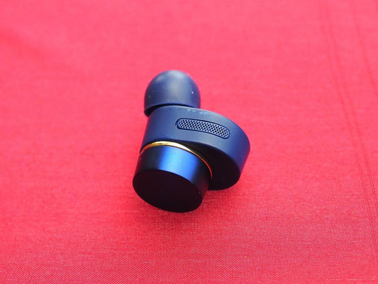 Bowers & Wilkins Pi7 S2 Left Bluetooth earbud Only & Working