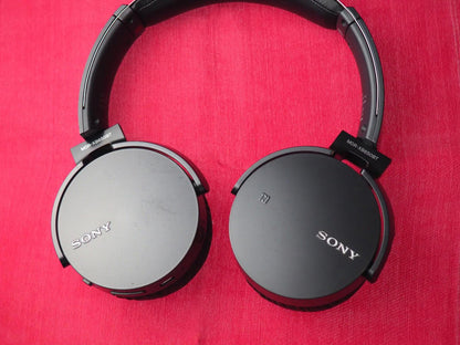 Sony MDR-XB650BT Bluetooth headphones
