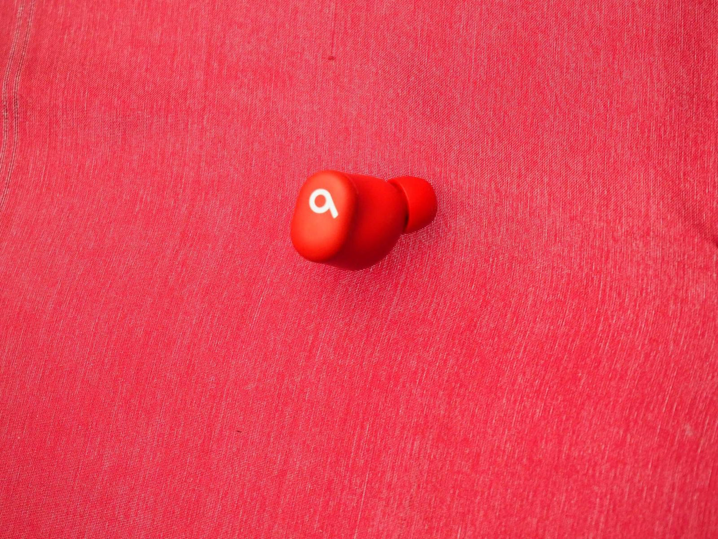 Beats Solo Buds Left Bluetooth Earbud Only & Working