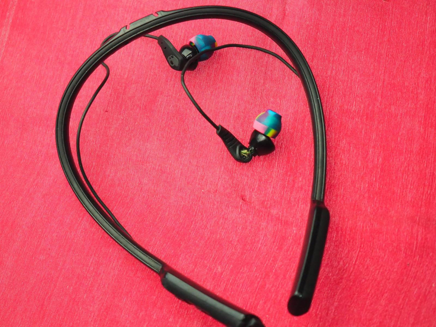 Skullcandy Method Bluetooth Earbuds (One Side Broken)