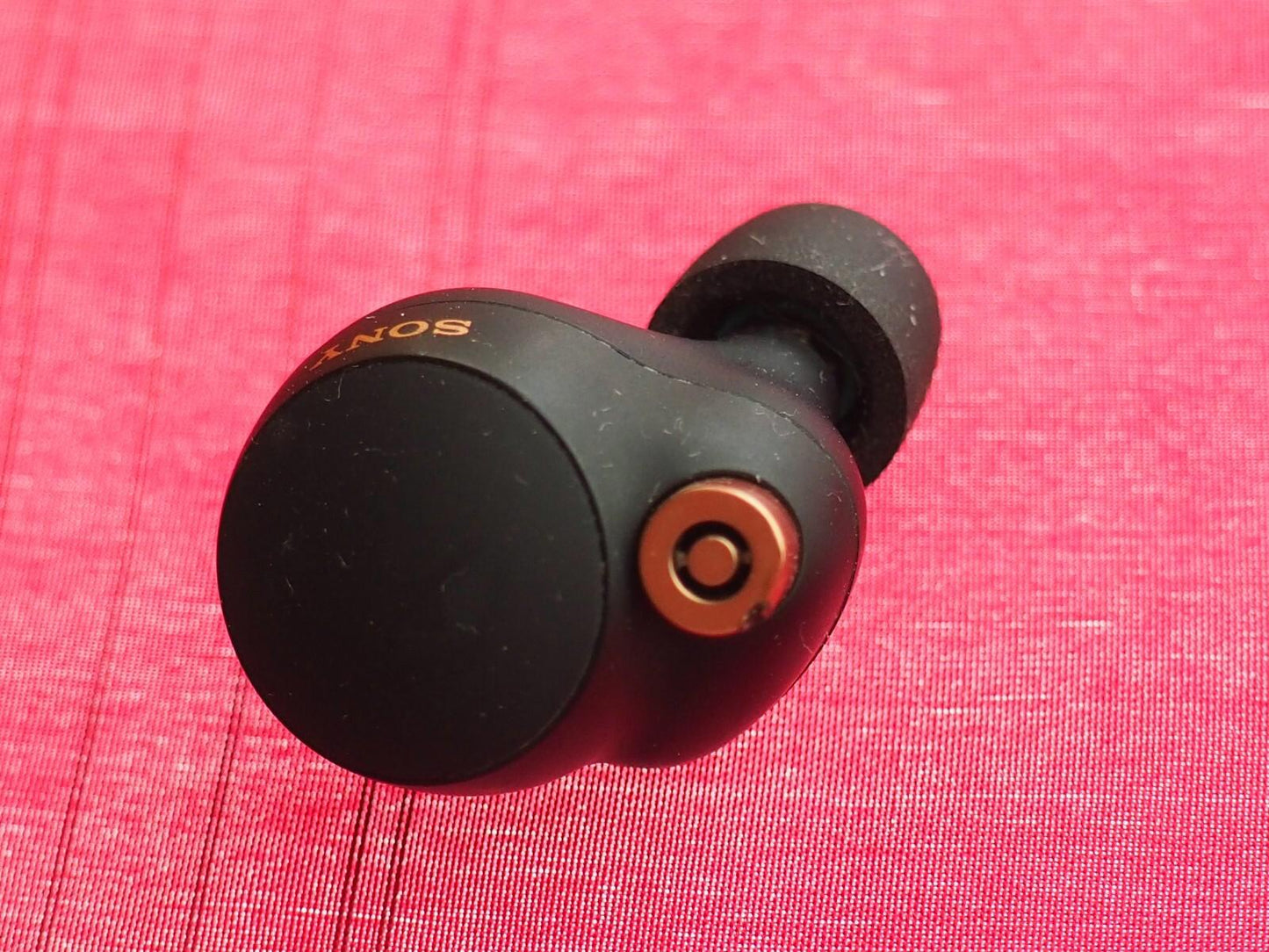 Sony WF-1000XM4 Right Bluetooth Earbud Only & Not Working