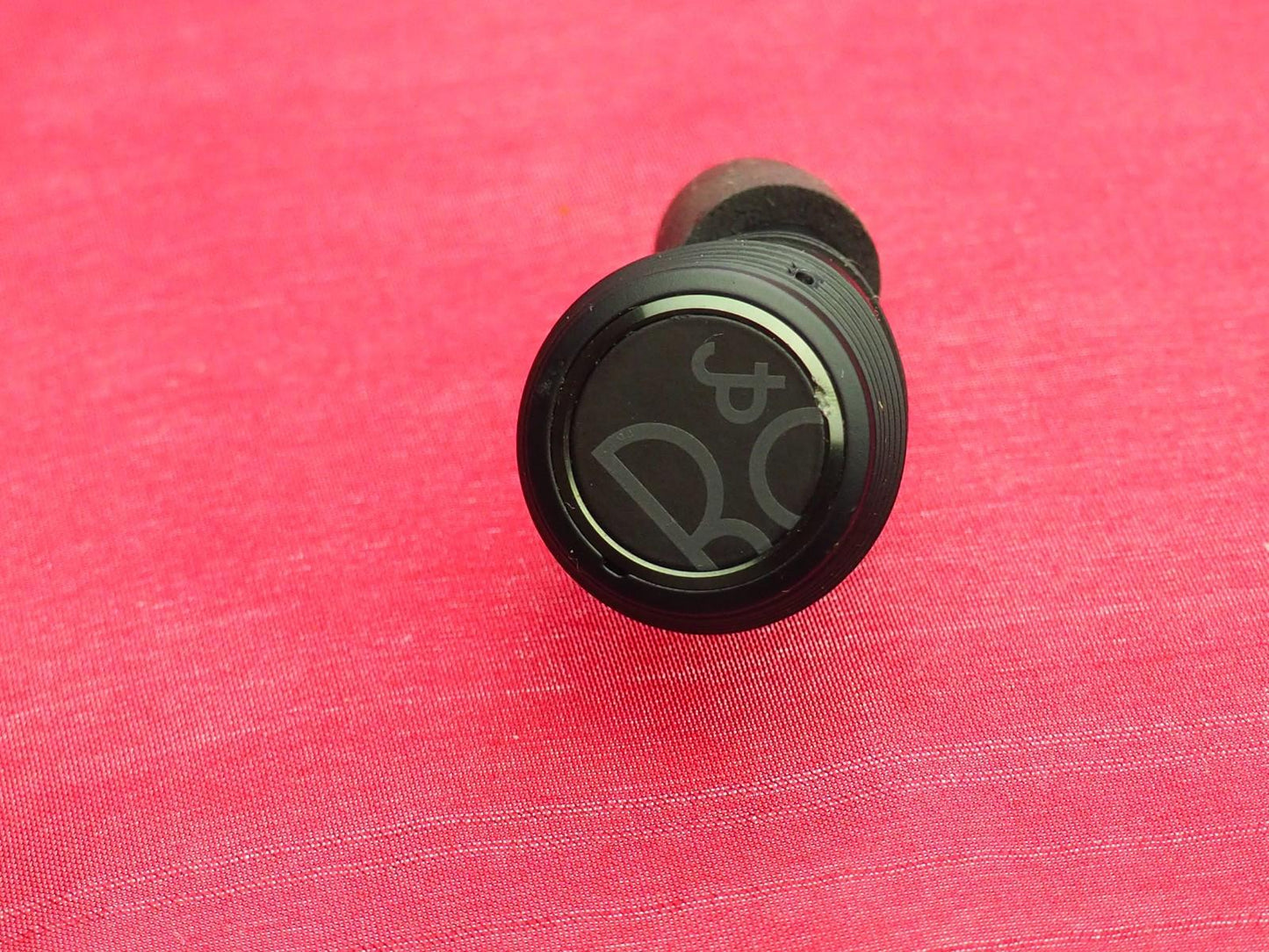 Bang & Olufsen Beoplay E8 Sport Right Bud Only & Working