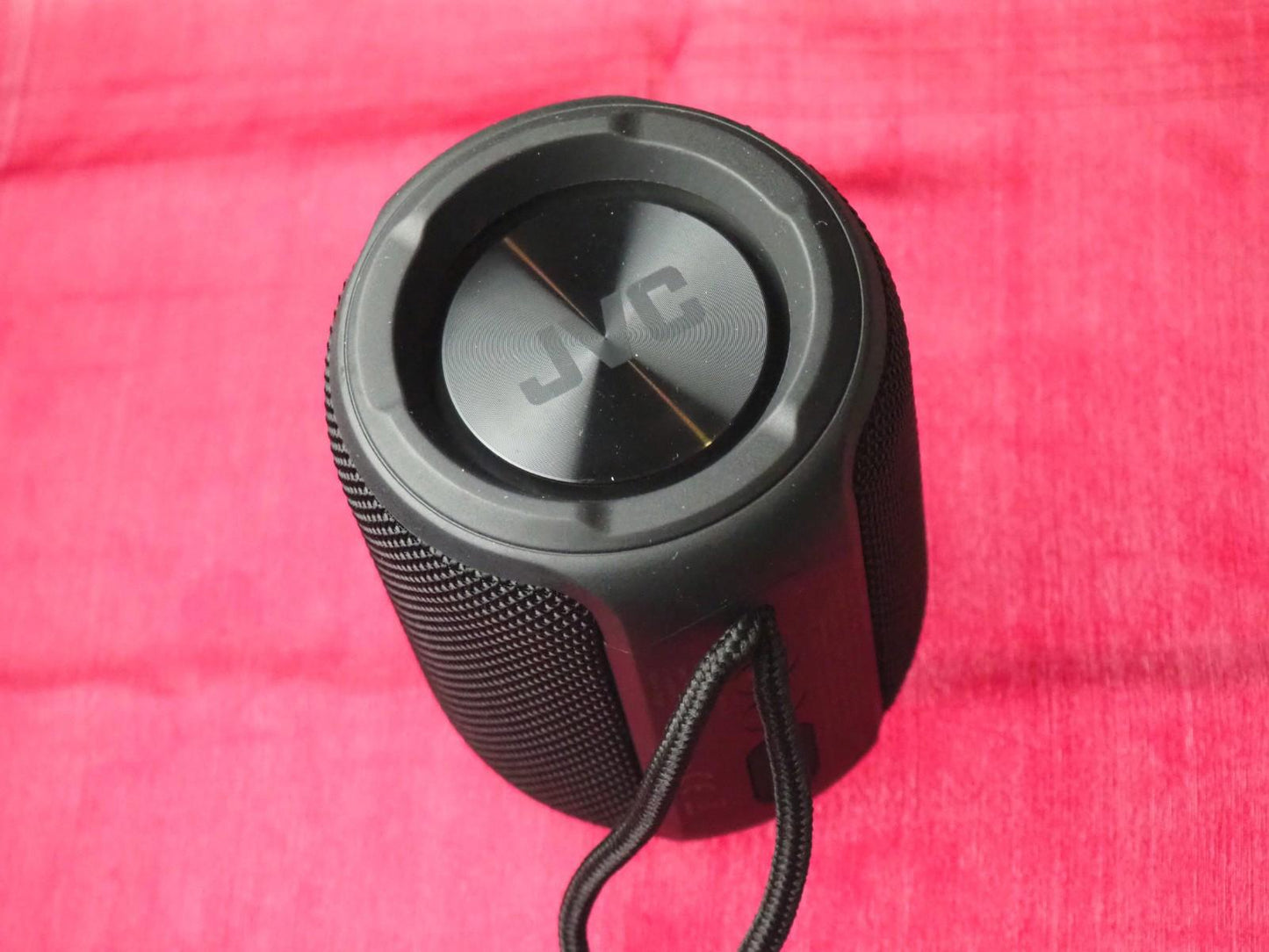 JVC SPAD-105 Portable Bluetooth Speaker & Working