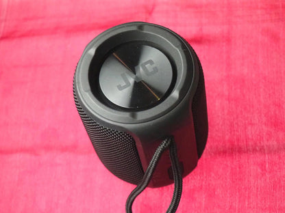 JVC SPAD-105 Portable Bluetooth Speaker & Working