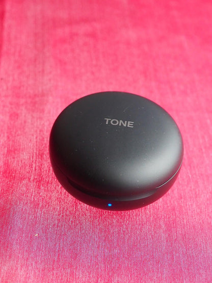 LG Tone Free Case  Only & Working