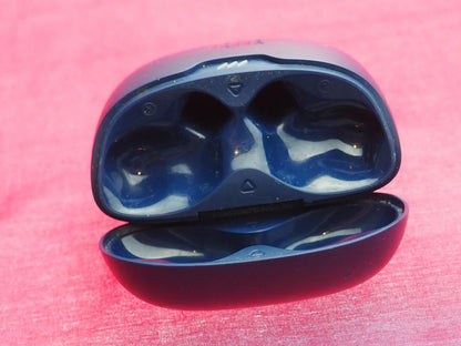 JBL Tune Beam Earbud Case Only & Working