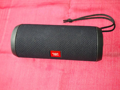 JBL Flip 3 Portable Bluetooth Speaker & NOT Working