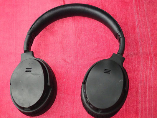 Goji Bluetooth headphones