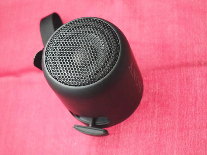 Sony SRS-XB12 Portable Bluetooth Speaker & Working