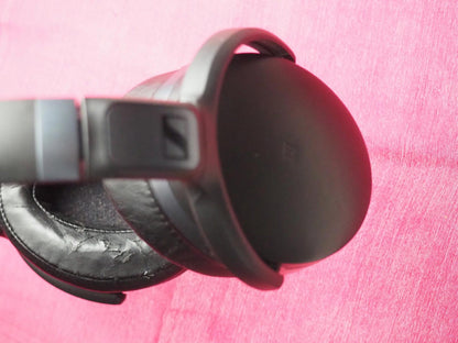 Sennheiser HD440 Bluetooth headphones