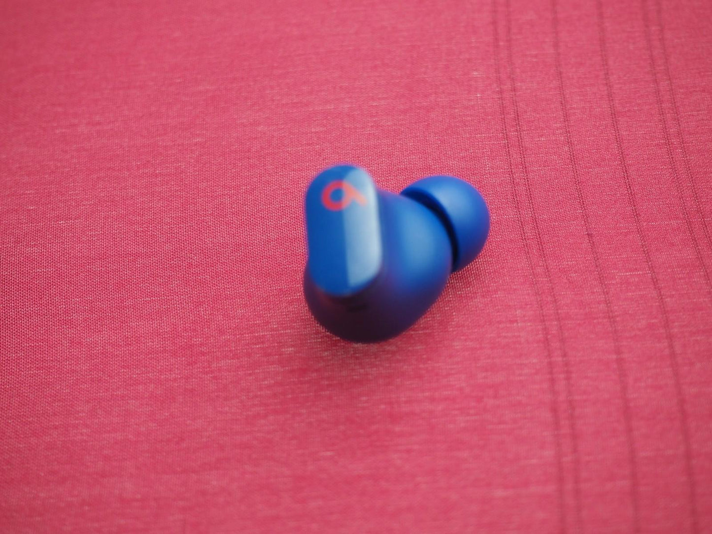 Beats Studio Buds Left  Bluetooth earbud Only & Working