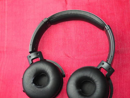 Sony MDR-XB650BT Bluetooth headphones