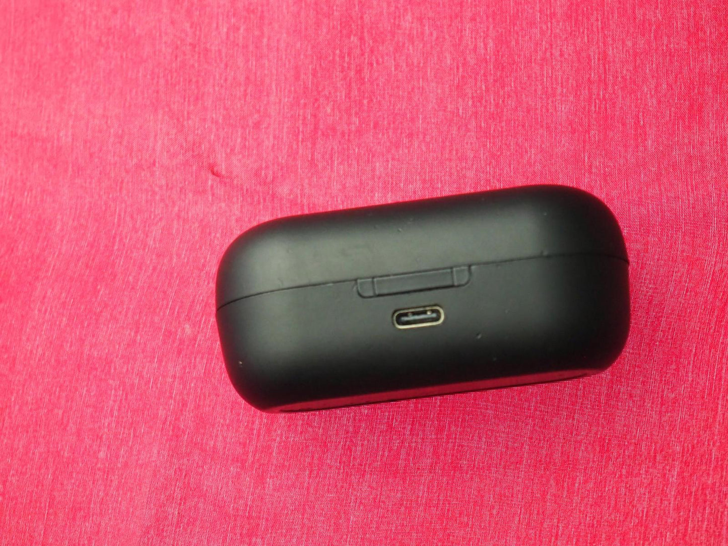 JBL Under Armour Streak Case Only & Working