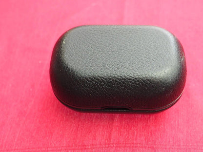 Bang & Olufsen Beoplay E8 2.0 Case Only & Working