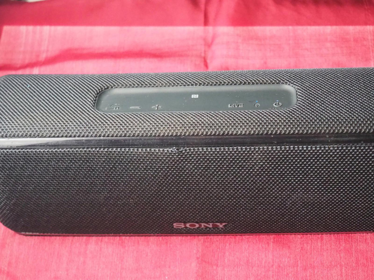 Sony SRS XB41 Portable Bluetooth Speaker & Working