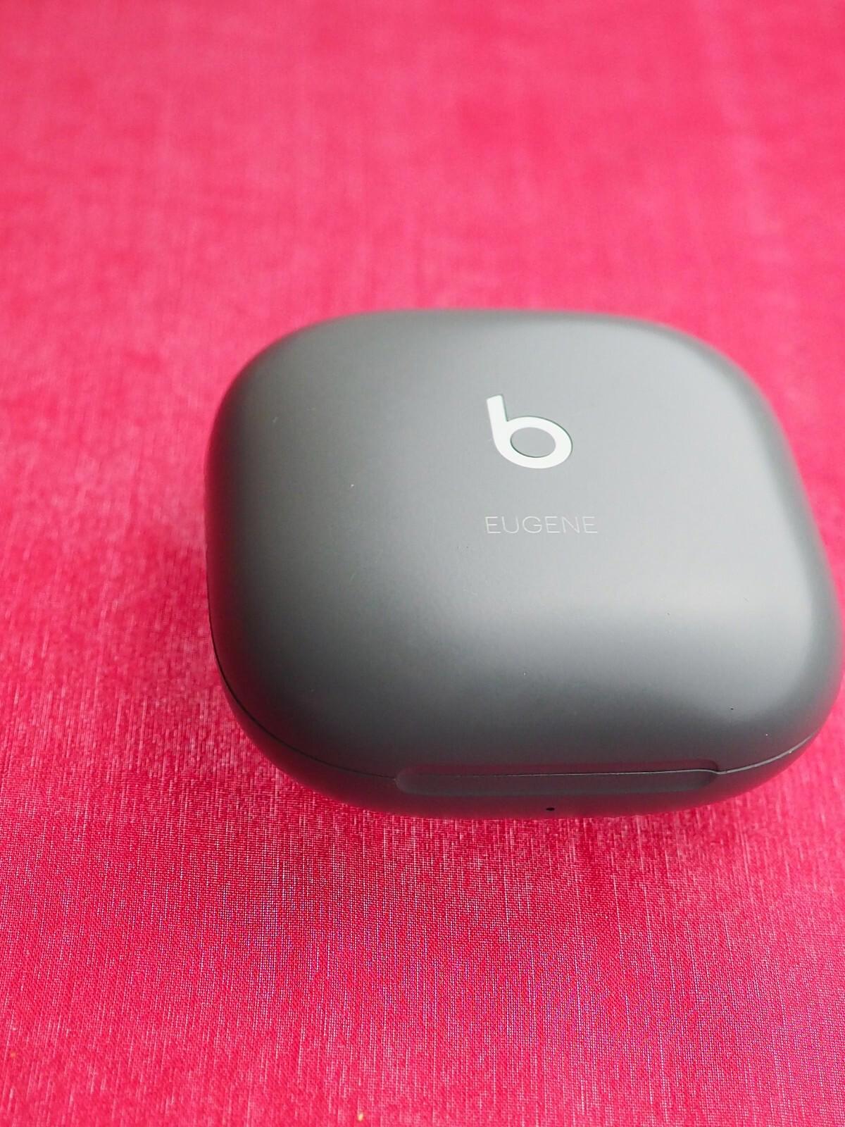 Beats Fit Pro grey Case Only & Working