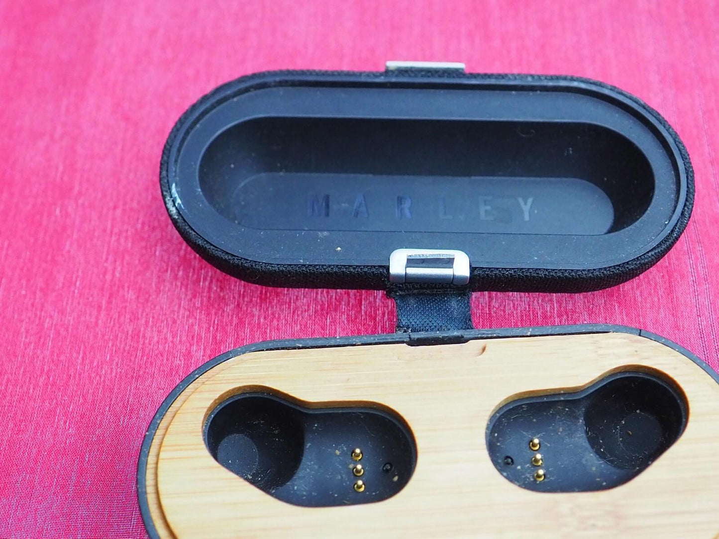 House Of Marley Liberate Air Earbuds Case Only & Working