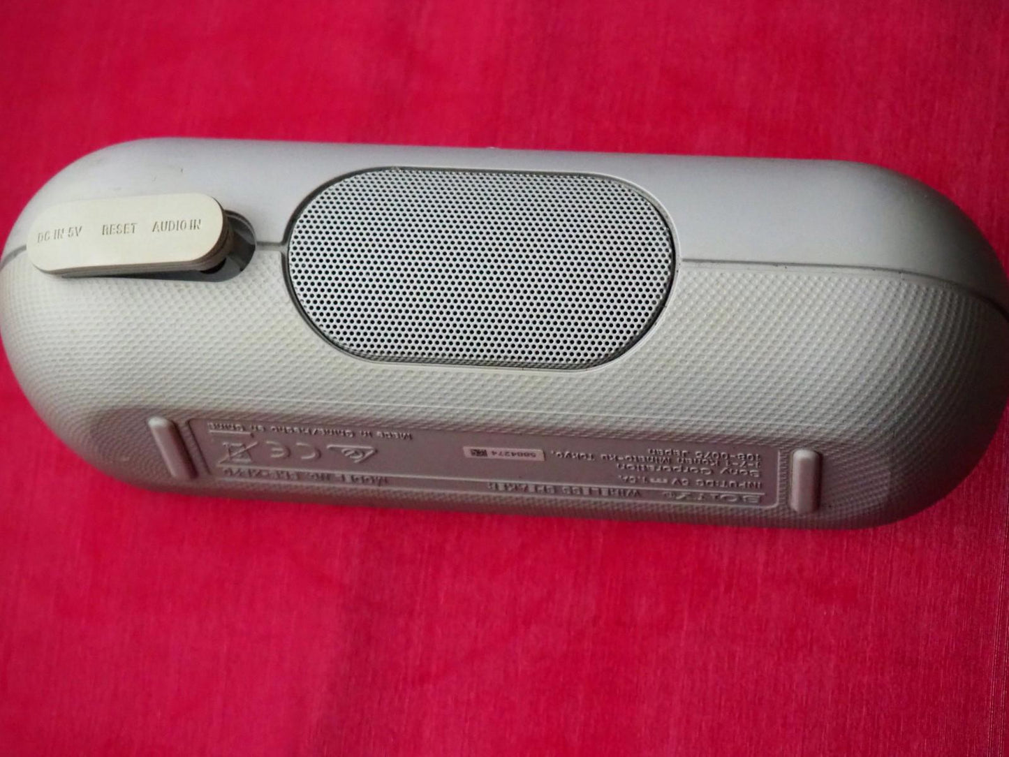 Sony SRS-XB20 Portable Bluetooth Speaker & Working