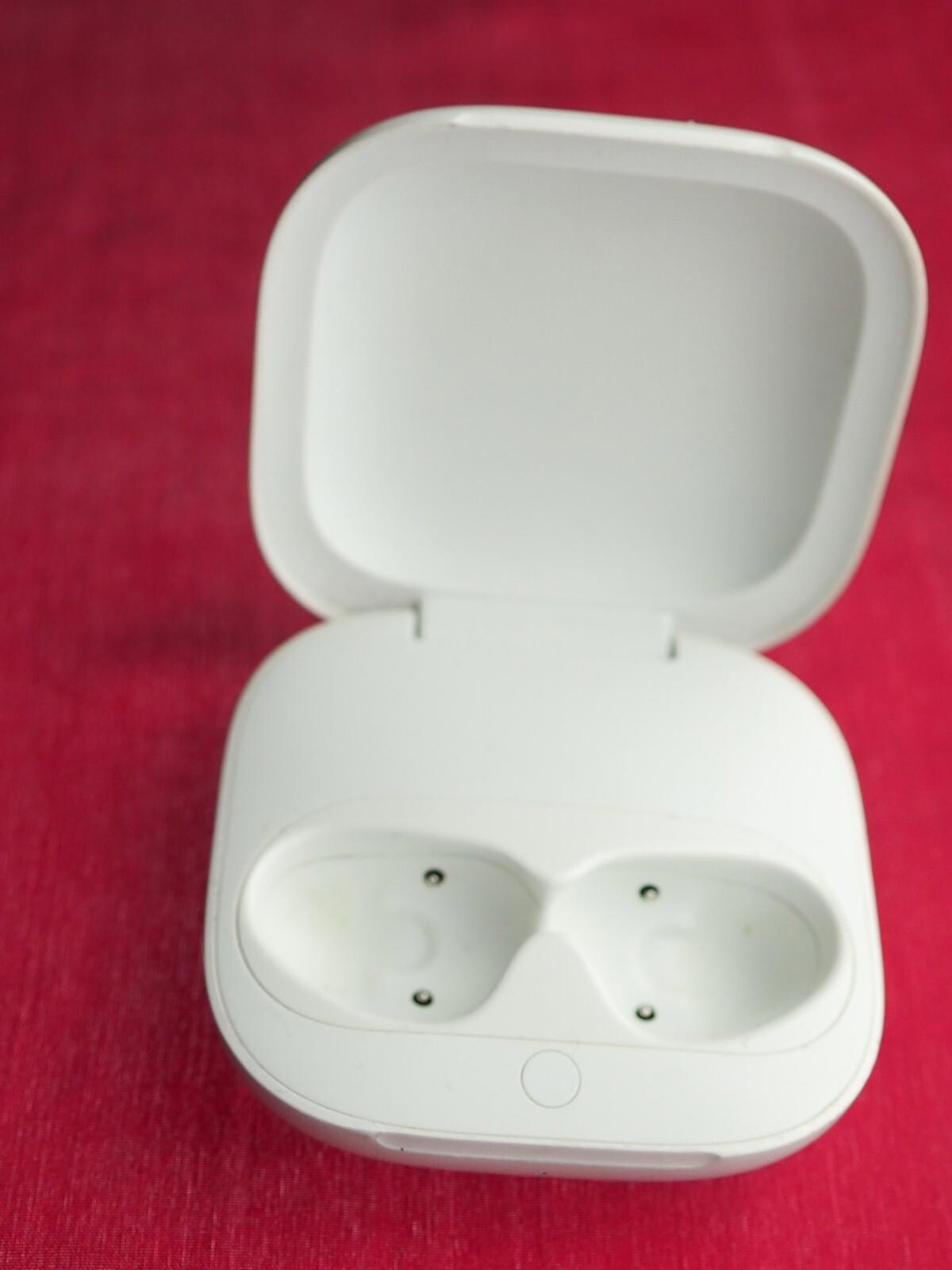 Beats Fit Pro Case Only & Working