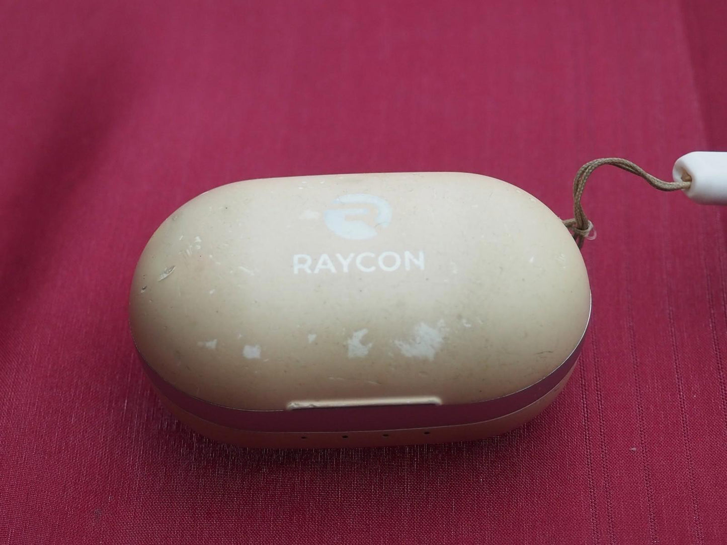 Raycon (unsure which model) Case Only & Working