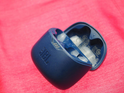 JBL Tune Flex Case Only & Working