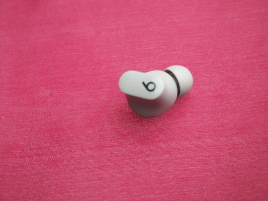 Beats Studio Buds Grey  Right Bluetooth earbud Only & Working