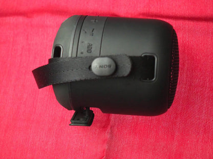 Sony SRS-XB12 Portable Bluetooth Speaker & Working