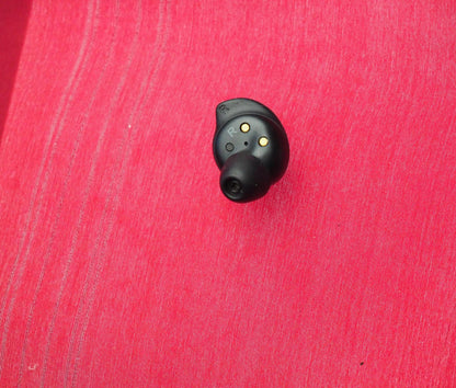 Samsung Galaxy Buds Right Bluetooth Earbud Only & Working