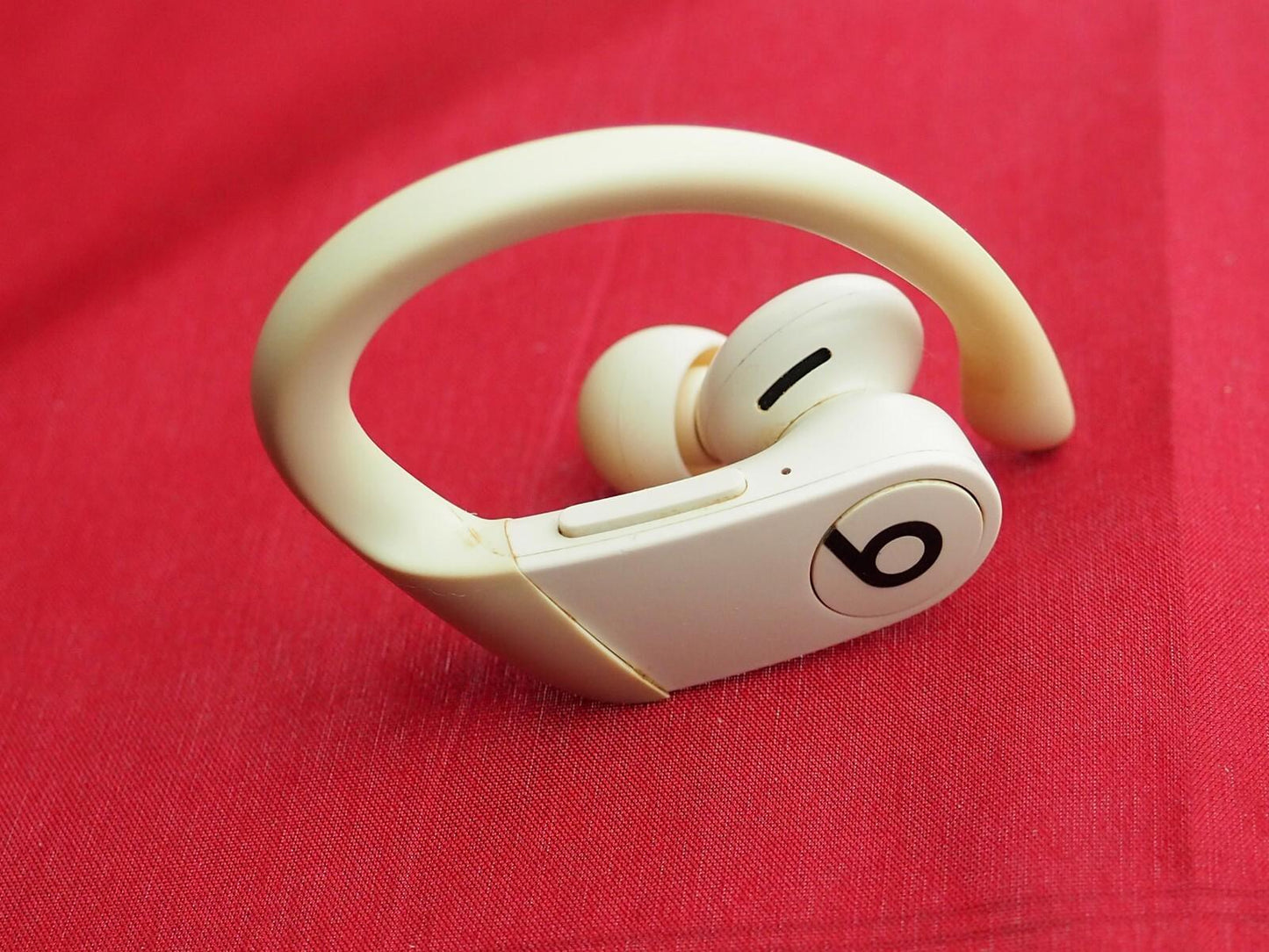 Powerbeats Pro Ivory Left  Bud Only & Working*