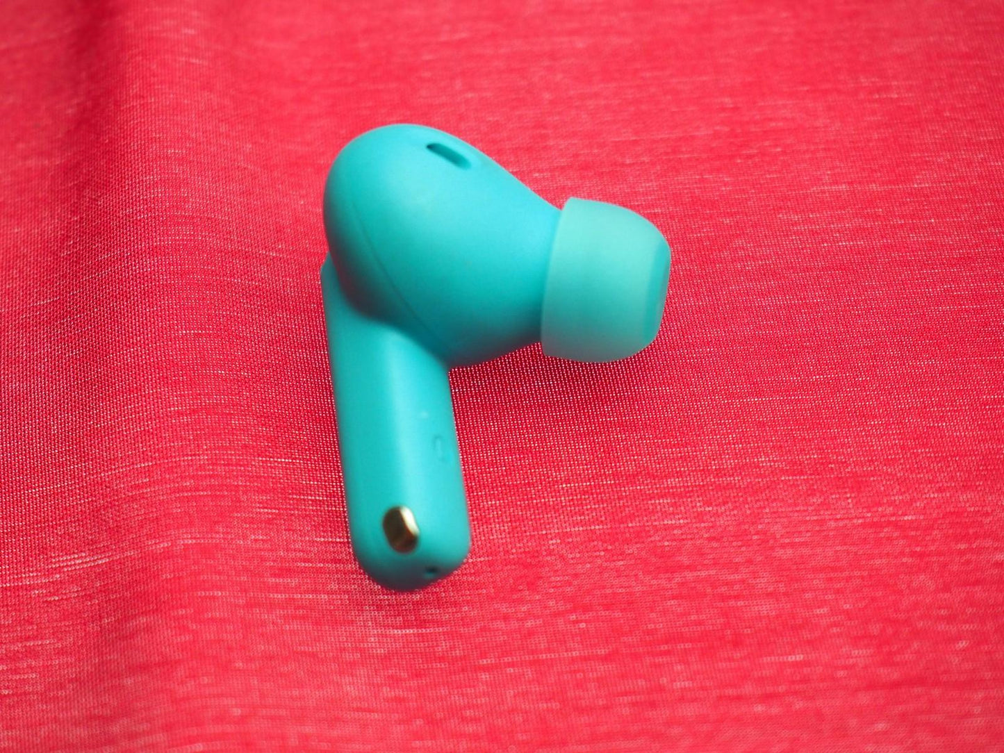 JBL Wave Beam 2 Left t Bluetooth earbud Only & Working