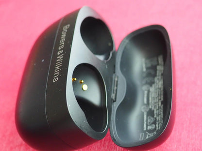 Bowers & Wilkins Pi8 Case Only & Not Working