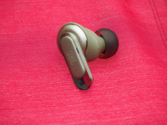 JBL Tour Pro 2 Right  Bluetooth earbud Only & Working