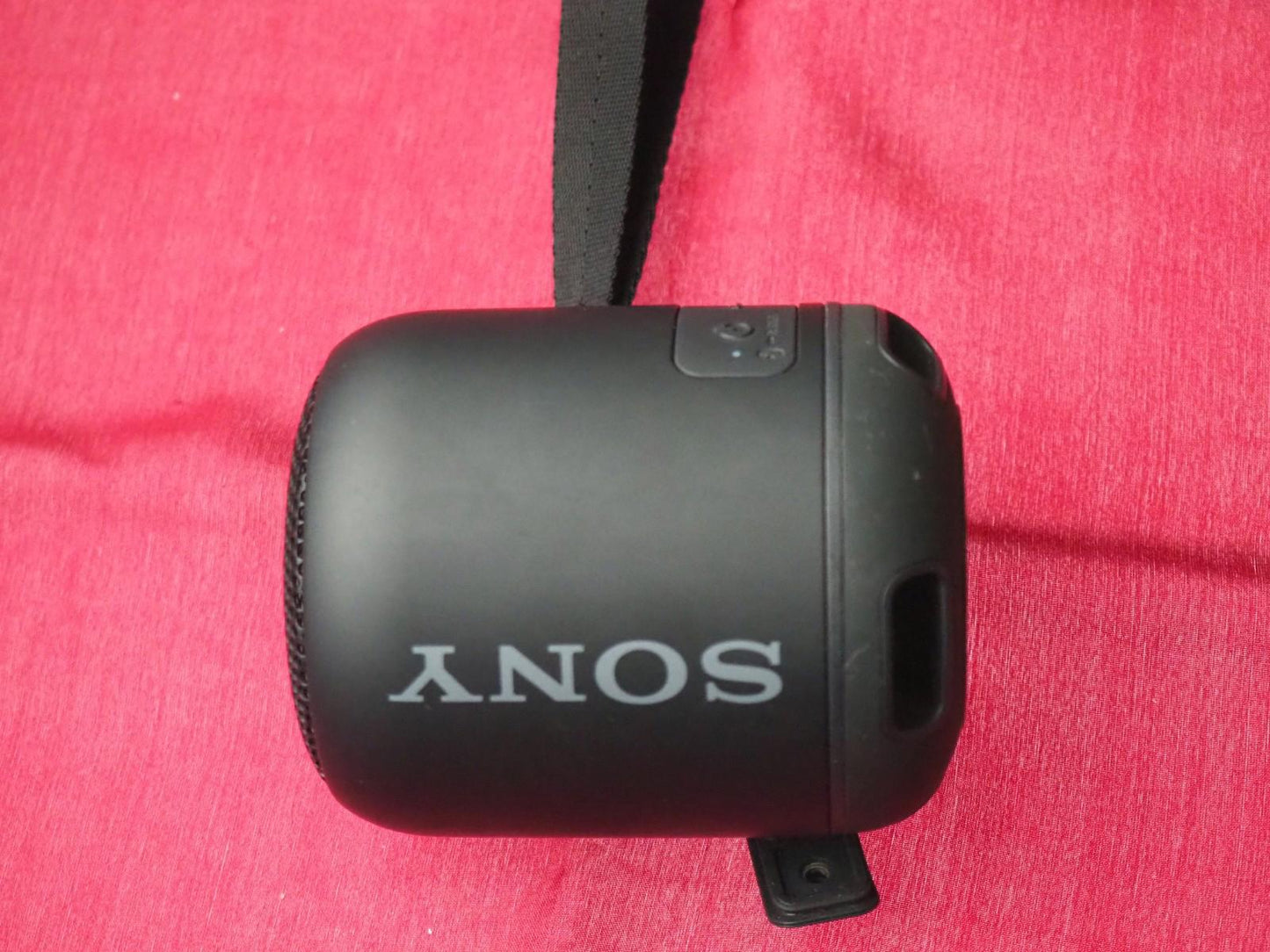 Sony SRS-XB12 Portable Bluetooth Speaker & Working