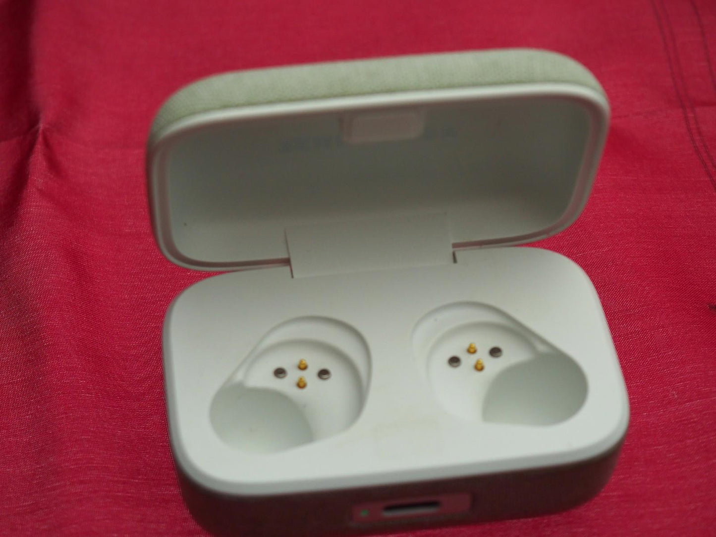 Sennheiser Momentum 4 Case Only & Working