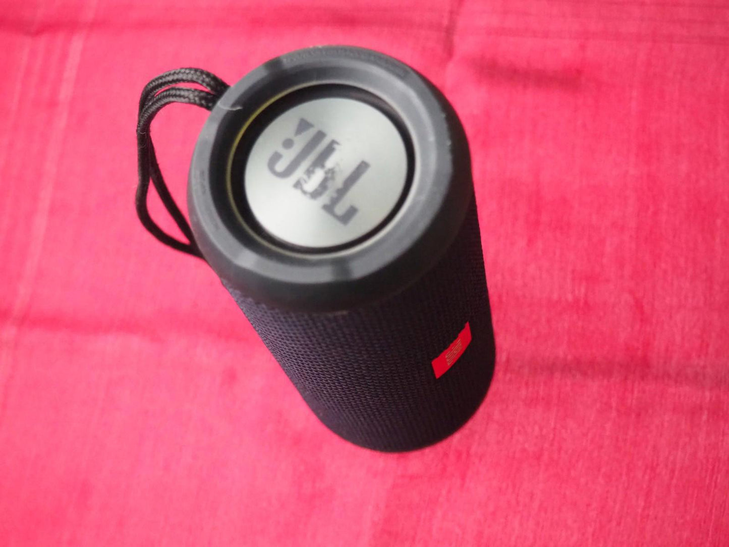 JBL Flip 3 Portable Bluetooth Speaker & NOT Working
