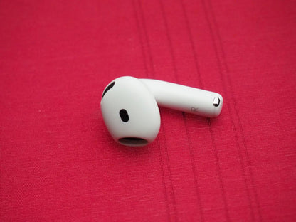 Genuine Apple Airpods 4 (A3050) Right Bud Only & Working