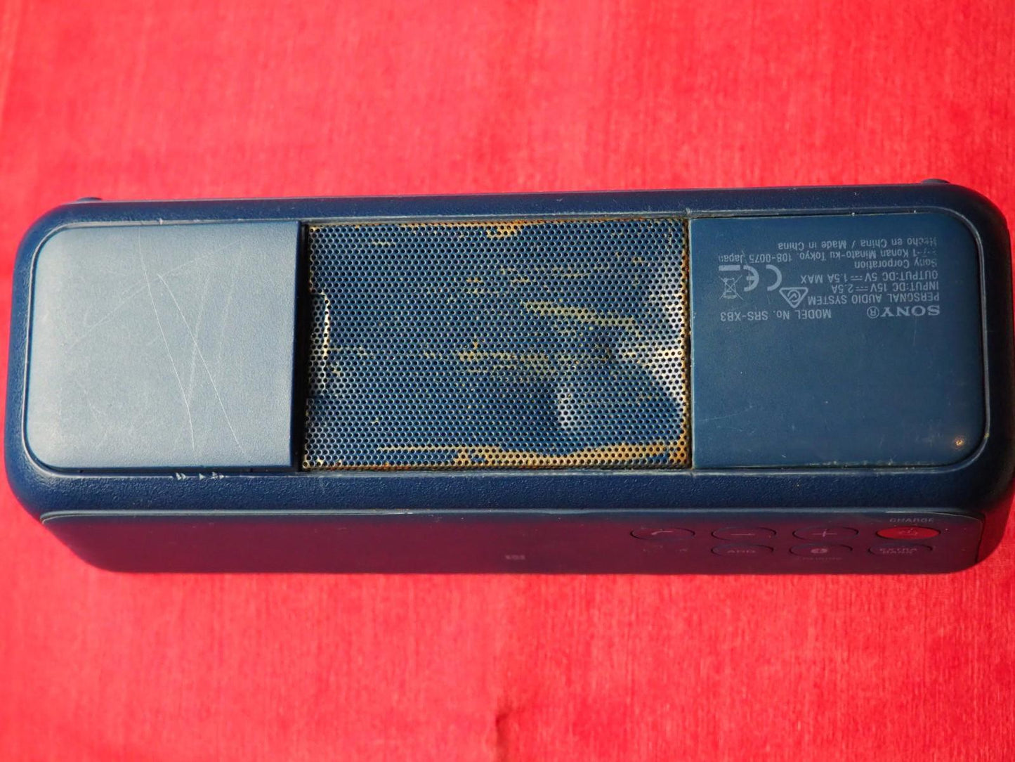 Sony SRS-XB3 Portable Bluetooth Speaker & Damaged & NO CHARGER