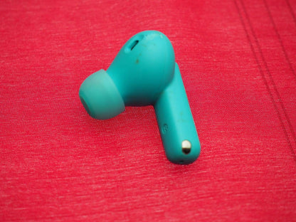 JBL Wave Beam 2 Right Bluetooth earbud Only & Working