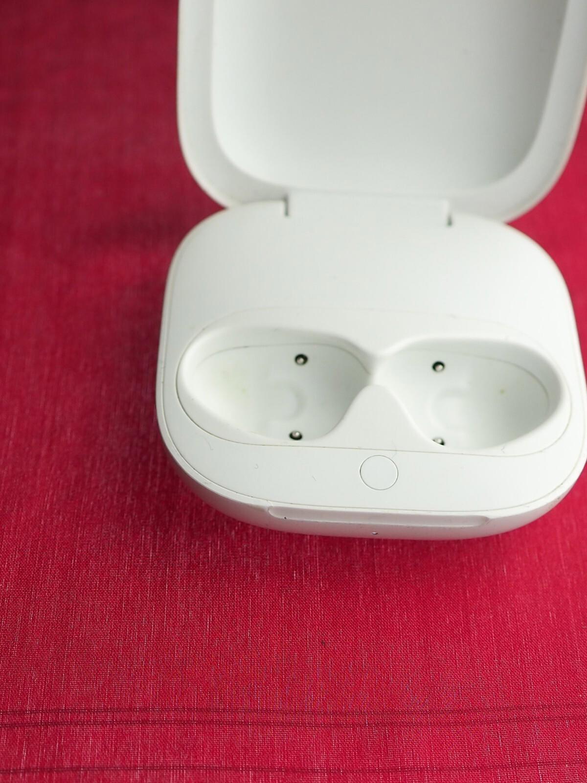 Beats Fit Pro Case Only & Working