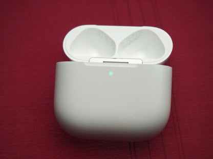 Genuine Apple Airpods 4 USB-C (A3058) Case   Only & Working