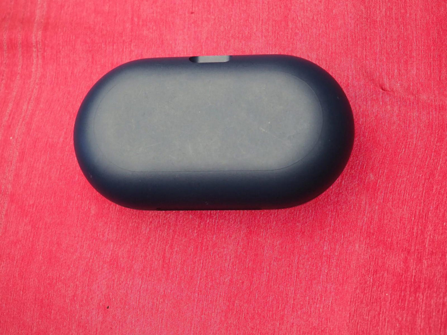 Soundcore v20i Case Only & Working