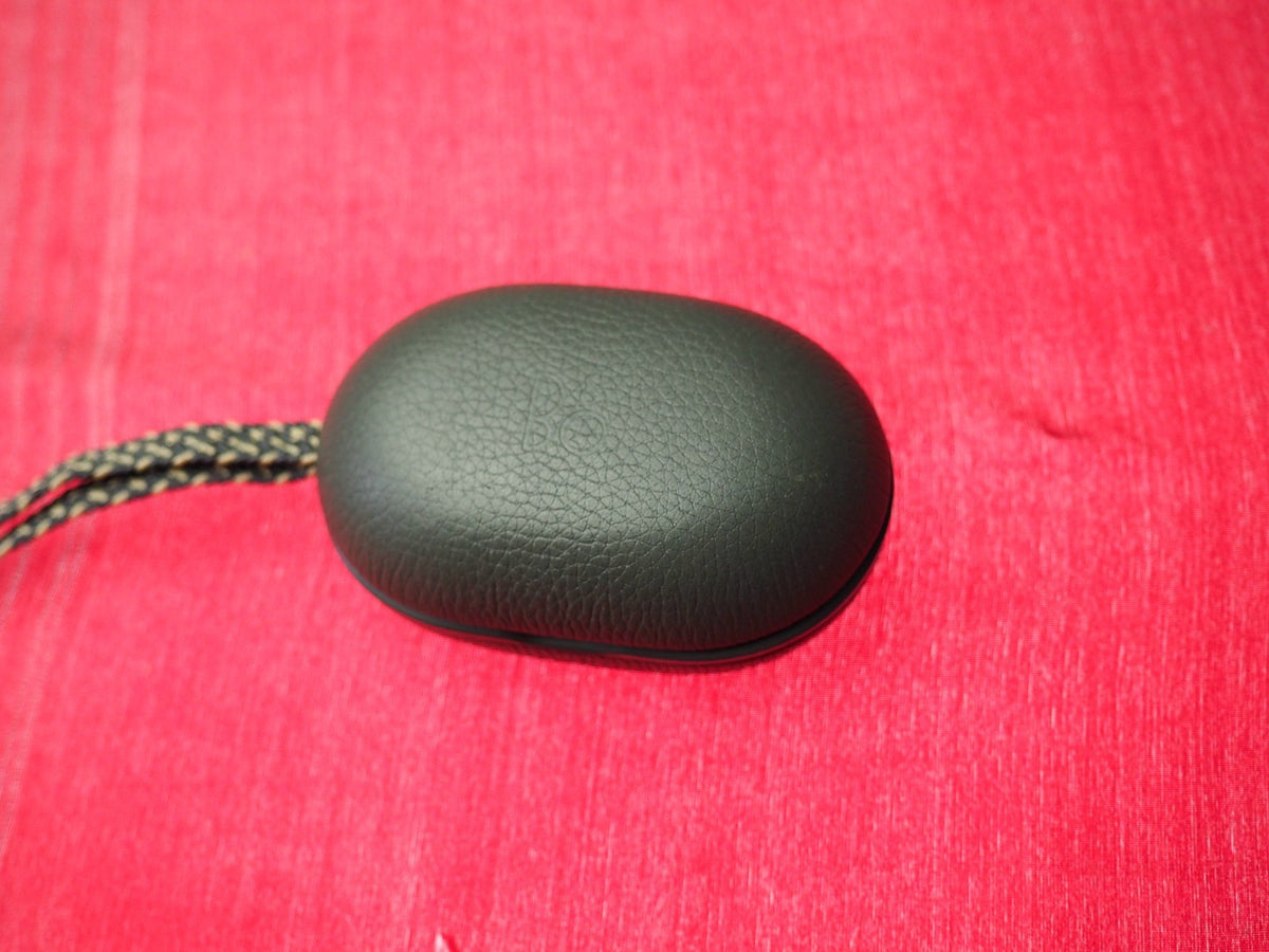 Beoplay E8 Case Only & Working