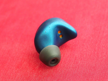 Raycon E55 Pro Left  Bluetooth earbud Only & Working