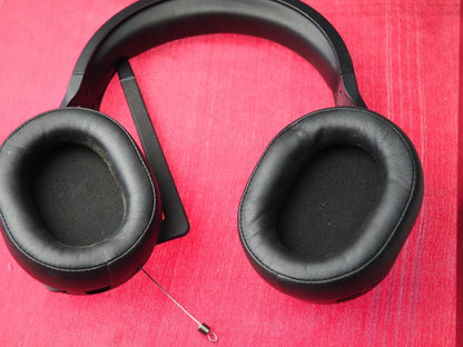 Corsair H555 Bluetooth Headset