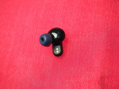 Skullcandy Dime Right Bluetooth Earbud Only & Working